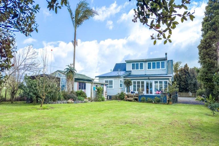 Photo of property in 1181b East Coast Road, Whakatiwai, Pokeno, 2473