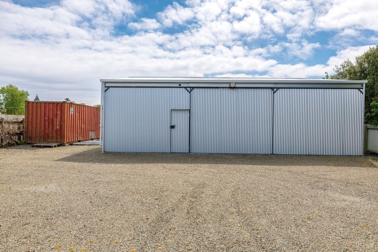 Photo of property in 10 Massey Street, Waimate, 7924
