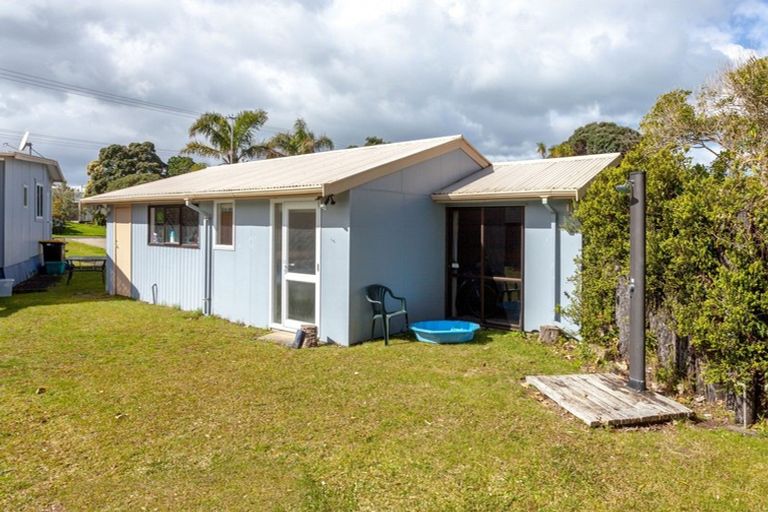 Photo of property in 159 Ocean Beach Road, Tairua, 3508