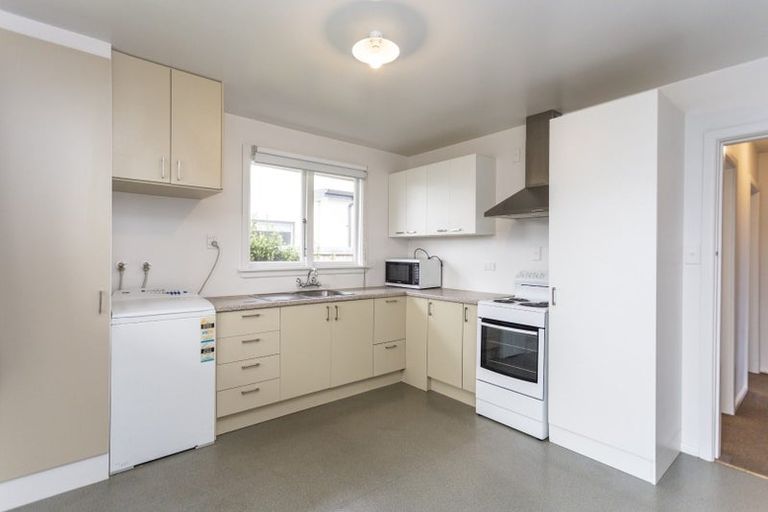 Photo of property in 2/65 Matipo Street, Riccarton, Christchurch, 8041