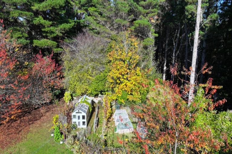 Photo of property in 1305 Opaki Kaiparoro Road, Mauriceville, Masterton, 5882