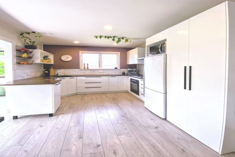 Photo of property in 23 Warblington Street, Aranui, Christchurch, 8061