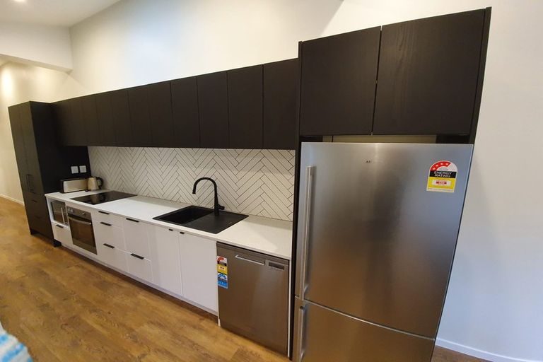 Photo of property in 4/66 Bay Road, Kilbirnie, Wellington, 6022