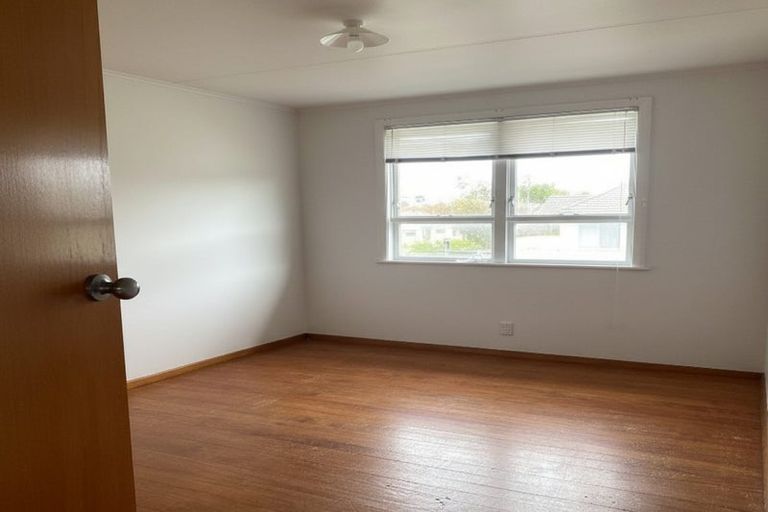 Photo of property in 540 Paremoremo Road, Paremoremo, Auckland, 0632