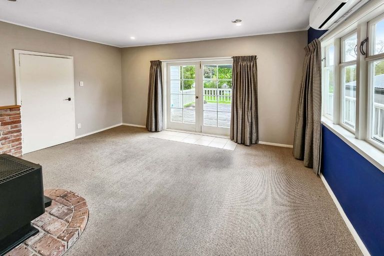 Photo of property in 59 Raukawa Street, Stokes Valley, Lower Hutt, 5019