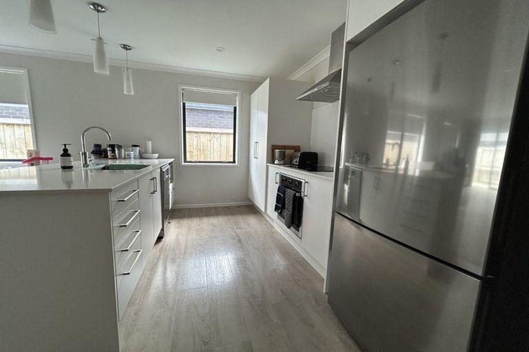 Photo of property in 2 Pakati Lane, Papamoa, 3118