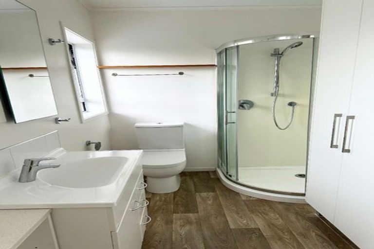 Photo of property in 2/41 Nile Road, Milford, Auckland, 0620