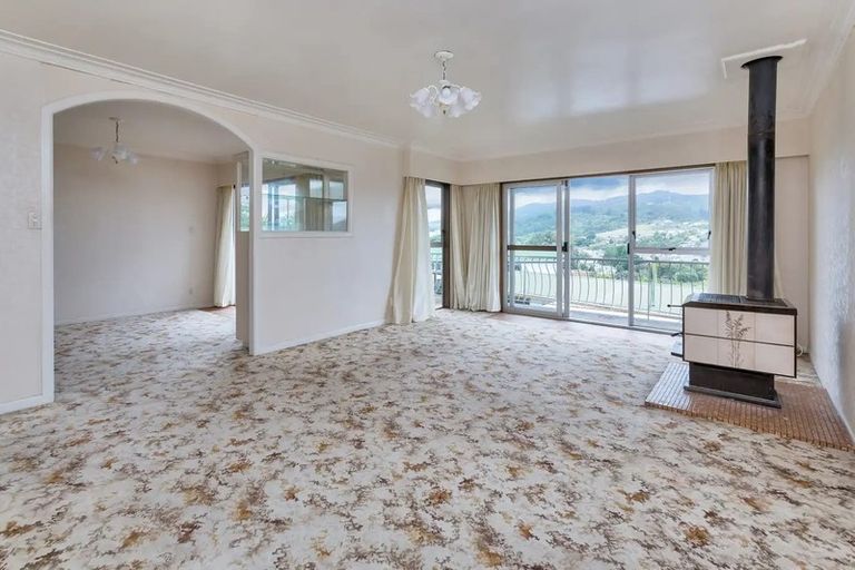 Photo of property in 12 Mountain Road, Morningside, Whangarei, 0110