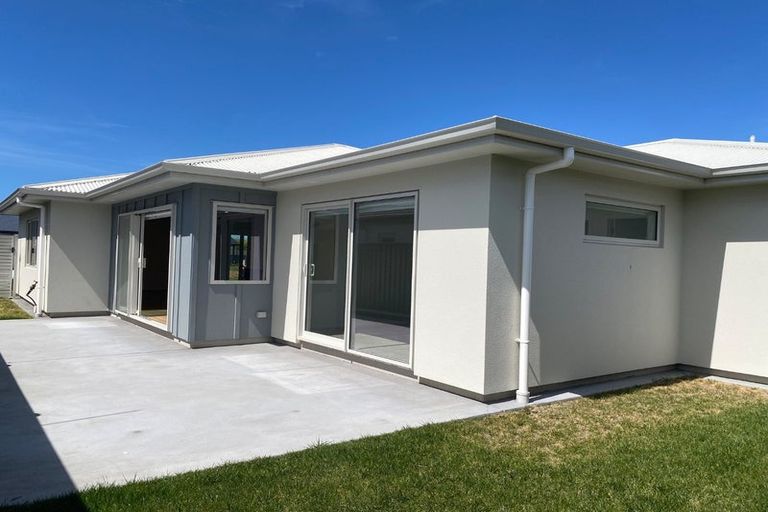 Photo of property in 10 Cassin Place, Taradale, Napier, 4112
