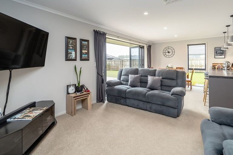 Photo of property in 13 Stoneleigh Drive, Solway, Masterton, 5810