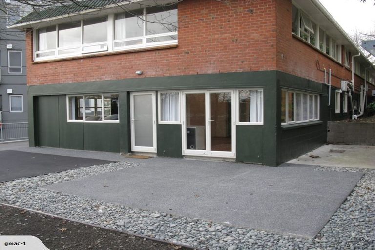 Photo of property in 1/129 Grafton Road, Grafton, Auckland, 1010