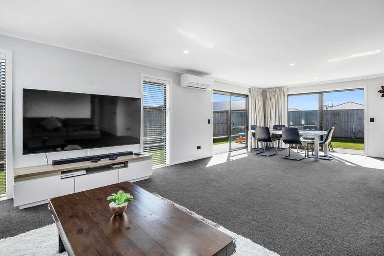 Photo of property in 330 Halswell Junction Road, Halswell, Christchurch, 8025