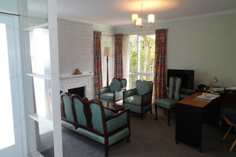 Photo of property in 2/30 Wairakei Road, Strowan, Christchurch, 8052