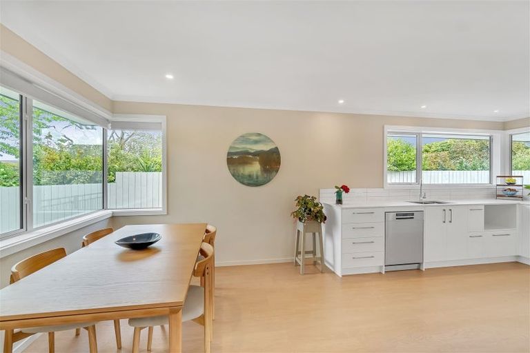 Photo of property in 15 Tyndale Place, Ilam, Christchurch, 8041