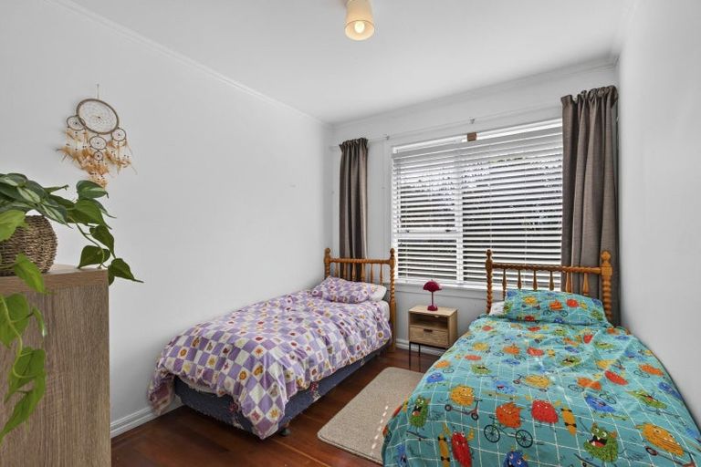 Photo of property in 14 Carthew Street, Okato, 4335