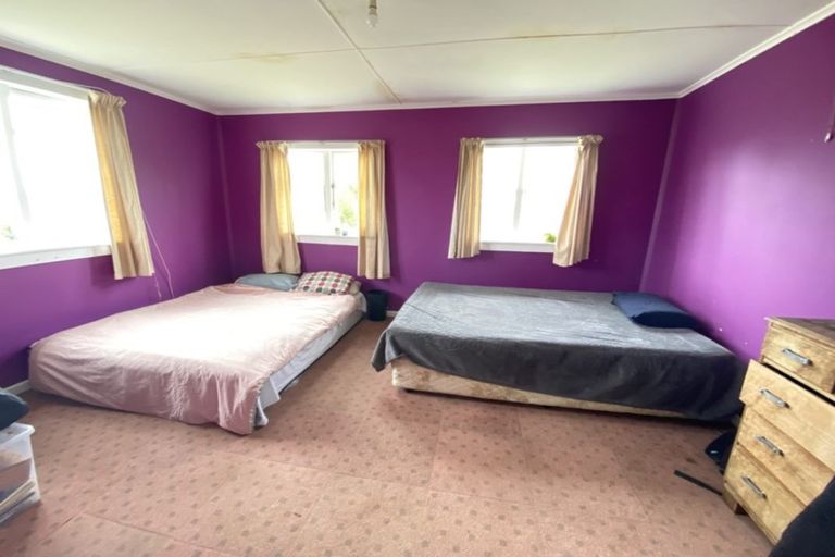 Photo of property in 42 West Coast Road, Te Kopuru, 0371