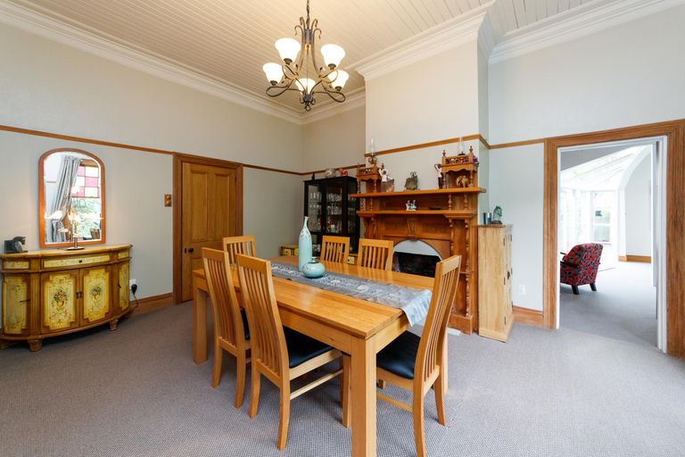Photo of property in 301 College Street, West End, Palmerston North, 4410