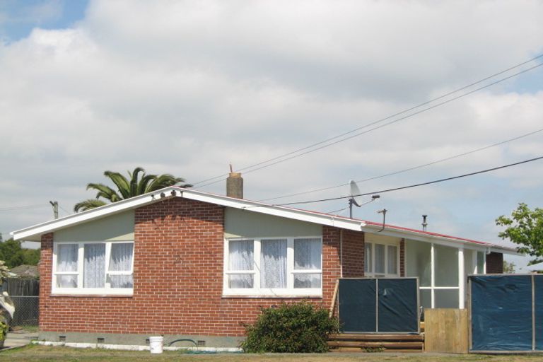 Photo of property in 42 Merrington Crescent, Aranui, Christchurch, 8061