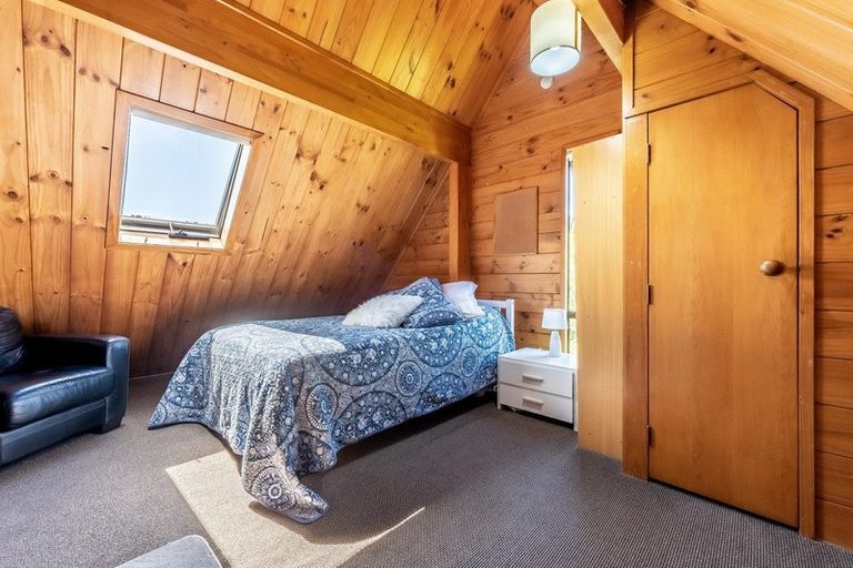 Photo of property in 8 Zealandia Road, Manly, Whangaparaoa, 0930