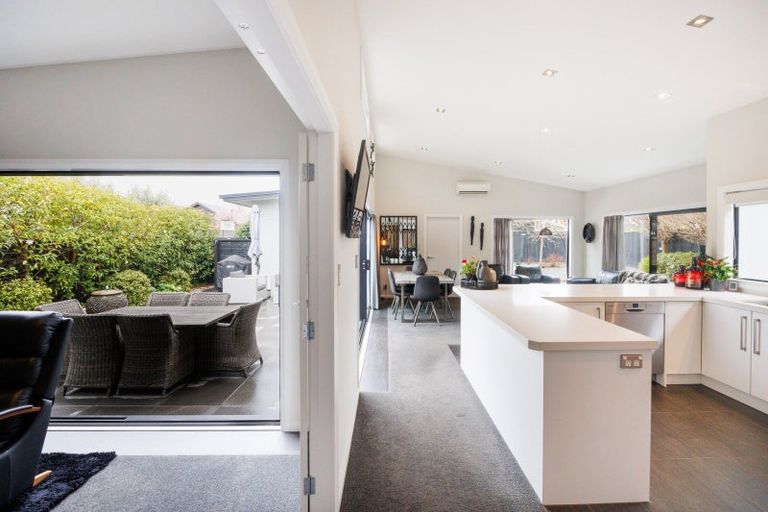 Photo of property in 24a Ihaka Street, Hokowhitu, Palmerston North, 4410