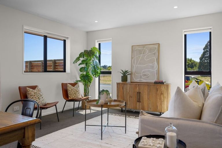 Photo of property in 16 Greig Crescent, Amberley, 7481