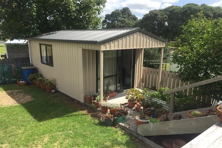 Photo of property in 87 One Tree Point Road, One Tree Point, 0118