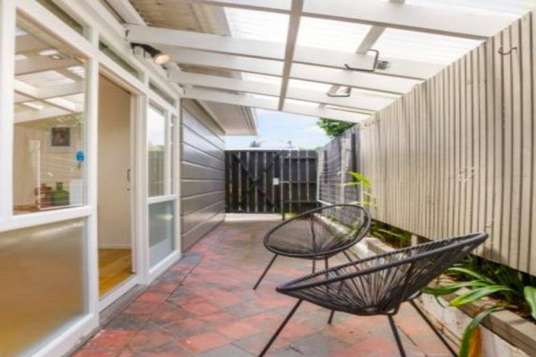 Photo of property in 9 Fancourt Street, Meadowbank, Auckland, 1072