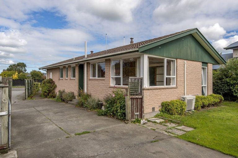 Photo of property in 42 William Street, Prebbleton, 7604