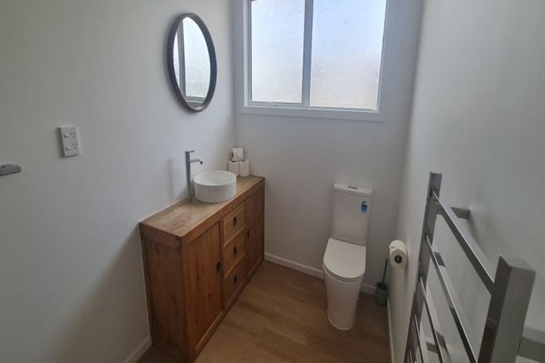 Photo of property in 1211 Papamoa Beach Road, Papamoa Beach, Papamoa, 3118