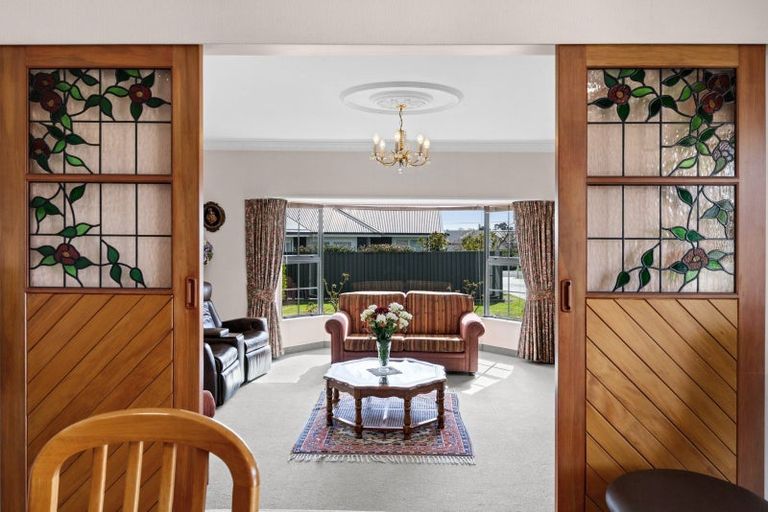 Photo of property in 128 Brookvale Road, Havelock North, 4130