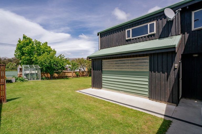 Photo of property in 1 Totara Terrace, Wanaka, 9305