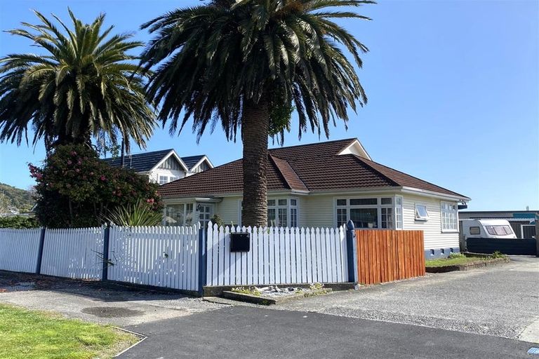 Photo of property in 4 Joyce Crescent, Greymouth, 7805