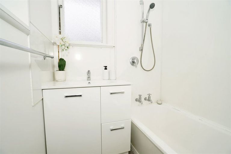 Photo of property in 79 Norrie Street, Bader, Hamilton, 3206