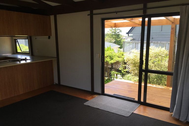 Photo of property in 26 Dolbear Street, Titirangi, Auckland, 0604
