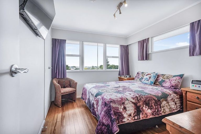 Photo of property in 107 Tuhikaramea Road, Dinsdale, Hamilton, 3204