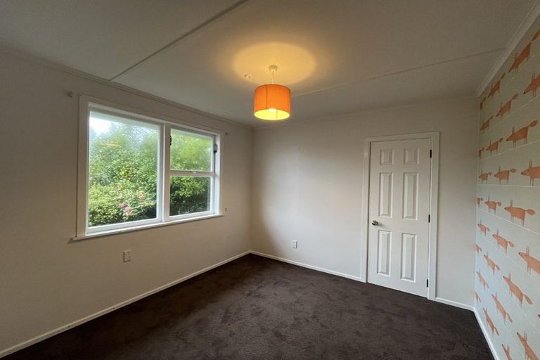 Photo of property in 13 Elm Grove, Westown, New Plymouth, 4310