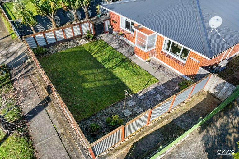 Photo of property in 1/5 Hall Grove, Ebdentown, Upper Hutt, 5018