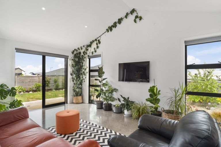 Photo of property in 7 Tuapapa Road, Wharewaka, Taupo, 3330