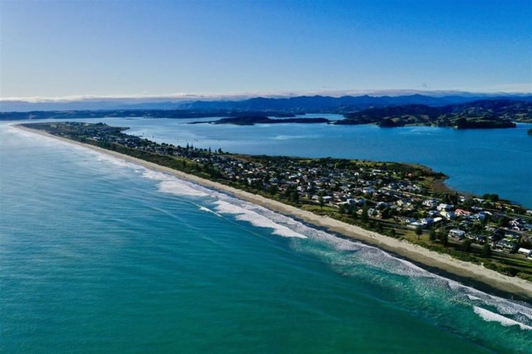 Photo of property in 174 Ocean Road, Ohope, 3121