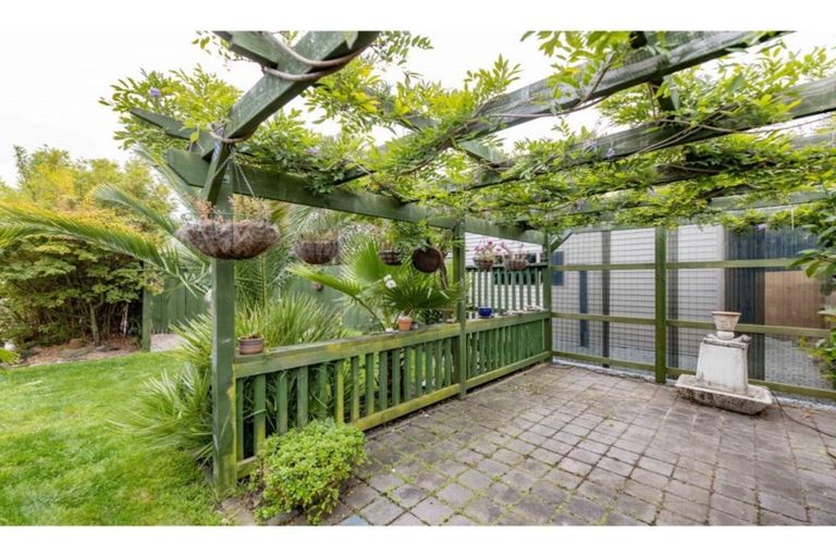 Photo of property in 66 Willryan Avenue, New Brighton, Christchurch, 8083