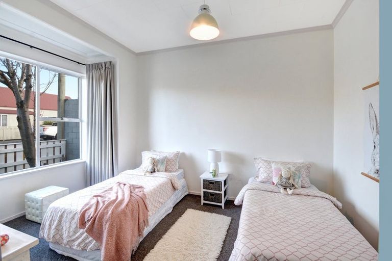 Photo of property in 40 Eastbourne Street, Caversham, Dunedin, 9012