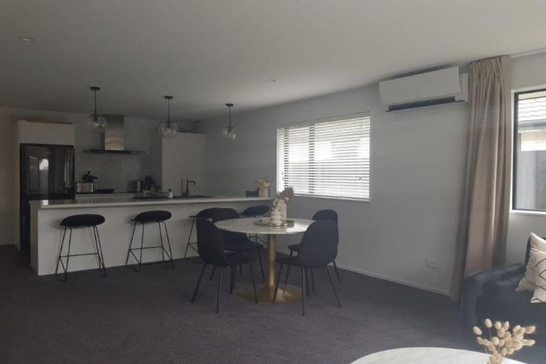 Photo of property in 43 Rannoch Drive, Yaldhurst, Christchurch, 8042