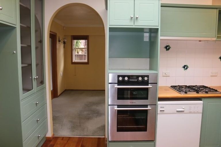 Photo of property in 140 Victoria Avenue, Hokowhitu, Palmerston North, 4410