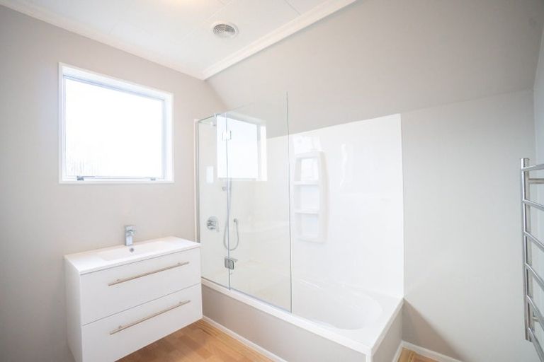 Photo of property in 20 Karina Terrace, Roslyn, Palmerston North, 4414