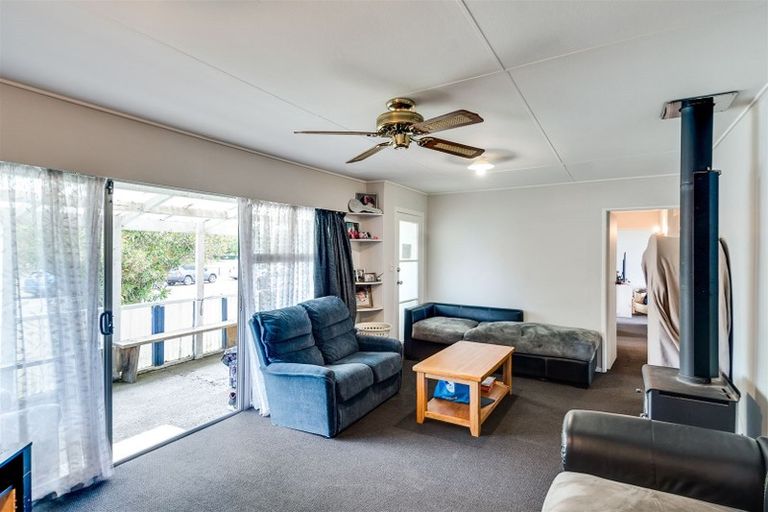 Photo of property in 6 Walton Way, Flaxmere, Hastings, 4120