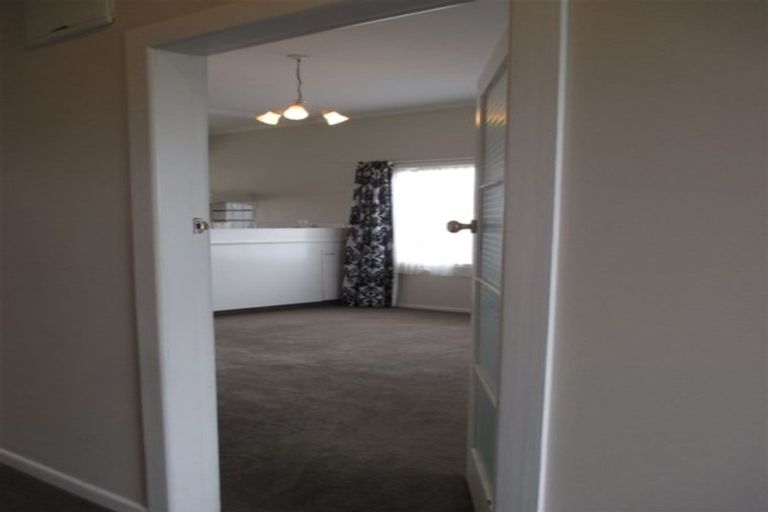 Photo of property in 13 Dampier Street, Woolston, Christchurch, 8023