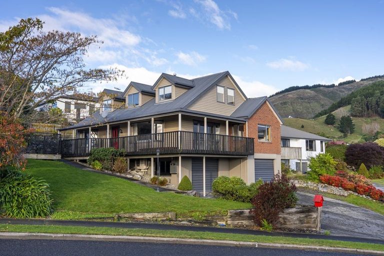 Photo of property in 35 Olympus Way, Richmond, 7020