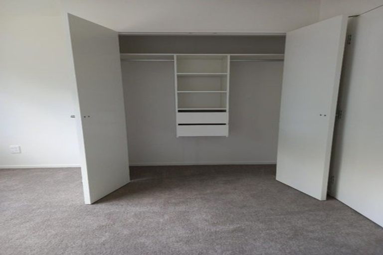 Photo of property in 7/115 Swanson Road, Henderson, Auckland, 0610