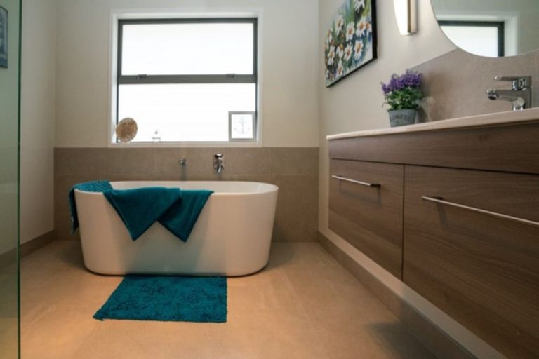 Photo of property in 16 Nolan Place, Katikati, 3129