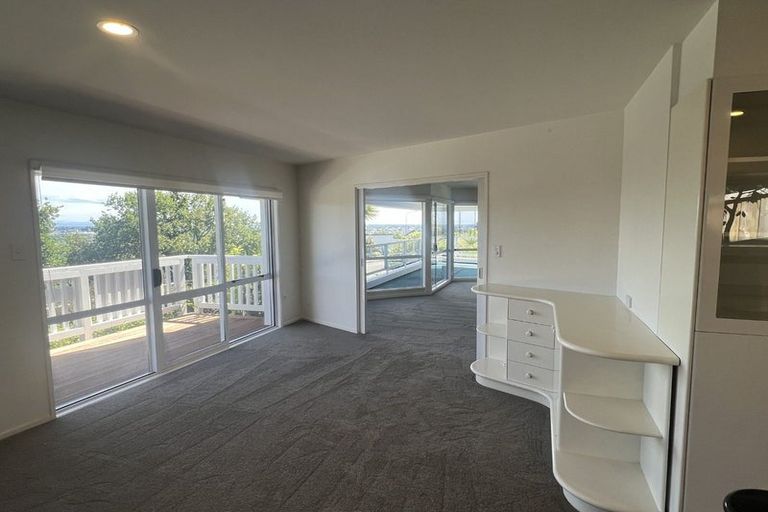 Photo of property in 1/2a Cracroft Terrace, Cashmere, Christchurch, 8022